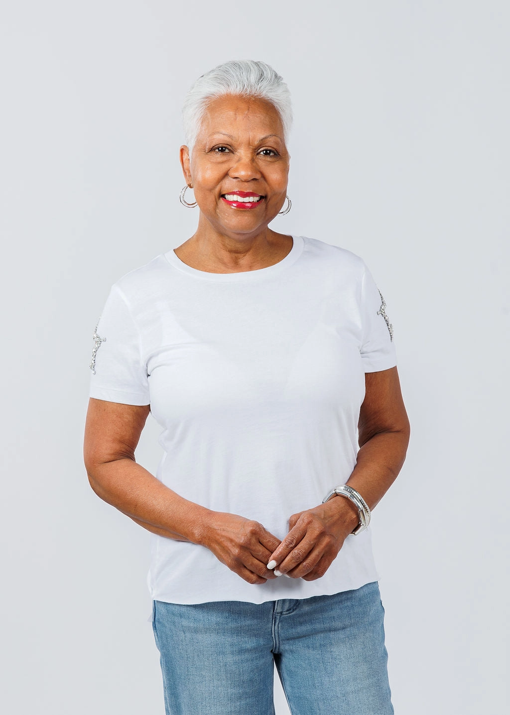 Affordable Luxury Breathable Underarm Vents Stars Cut Out Sleeve Tee - White