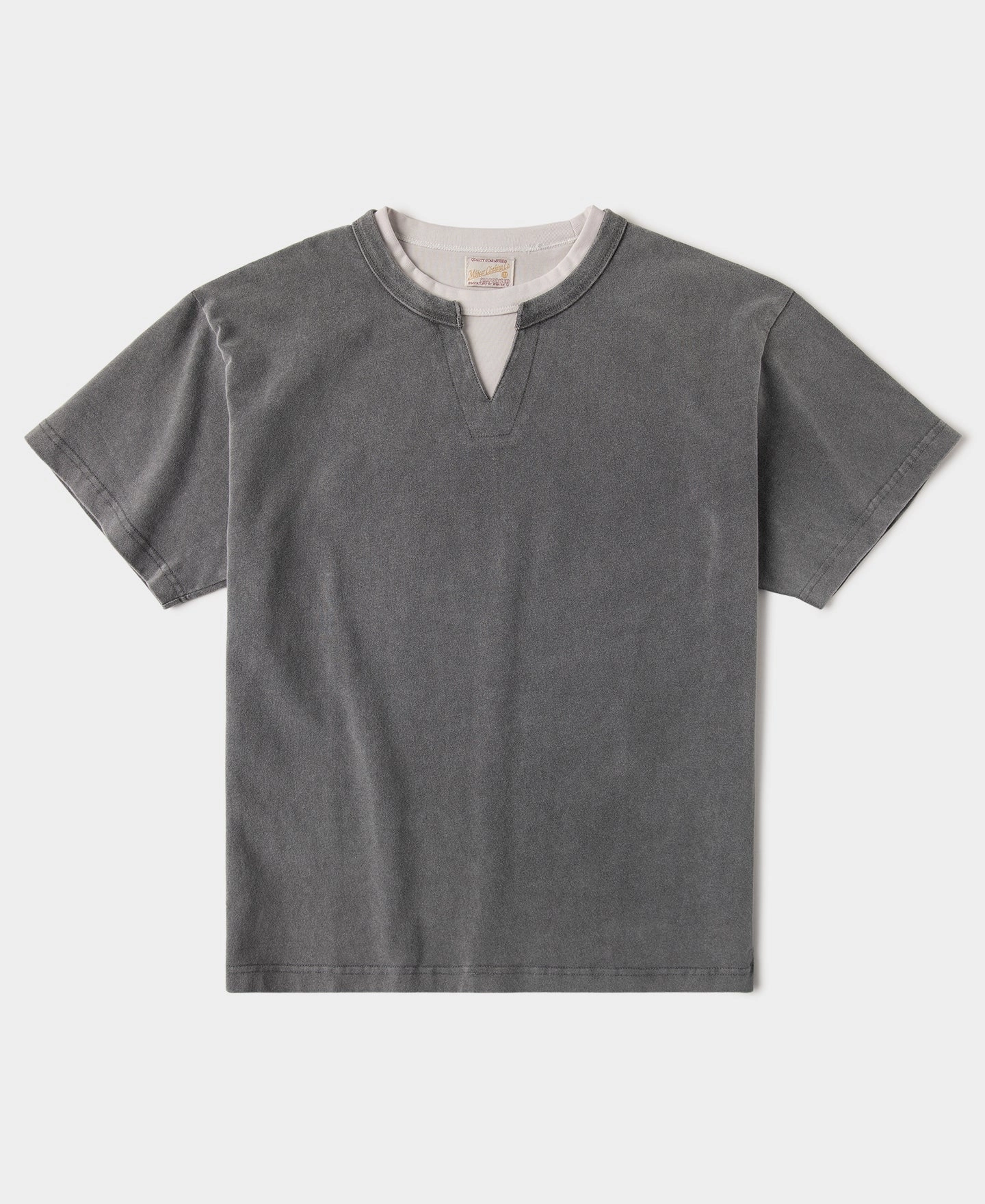 Brushed Texture Layered T-Shirt - Dark Gray Fashion Must-Have