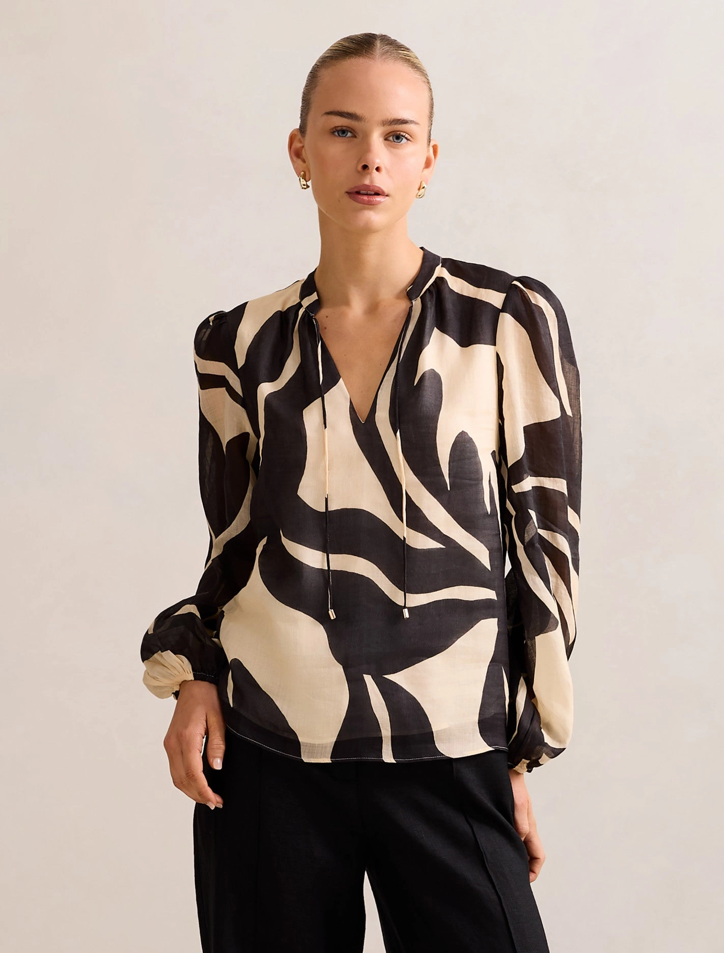 SeamFree Knitting FrictionReducing Romina Raglan Blouse