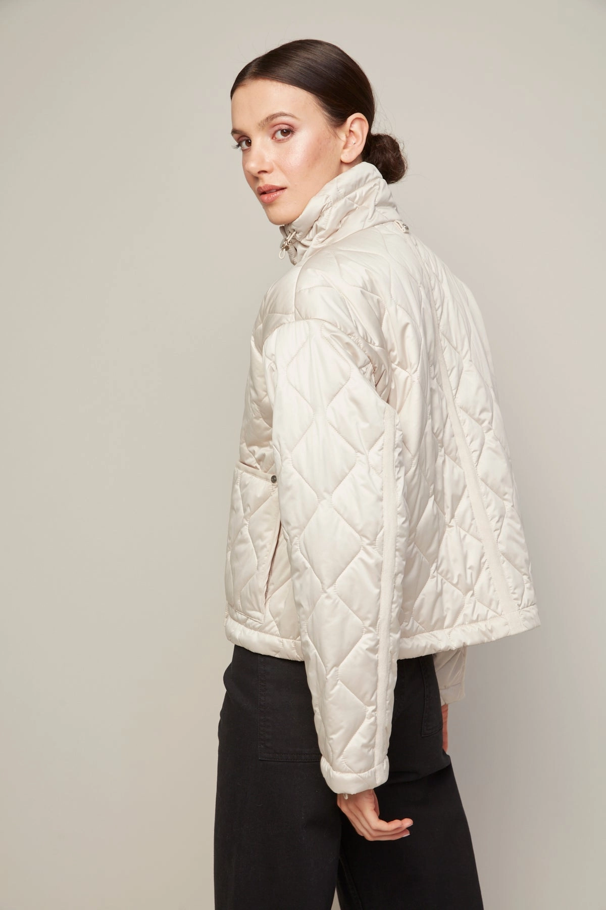 Multi Pocket Functionality Billie Drop Shoulder Quilted Jacket With Twill Tape Detail - Birch