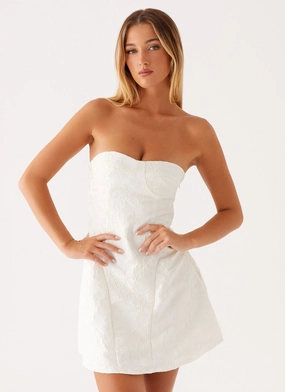 Resort Outfit polka-dot So Stylish Mini Dress - White