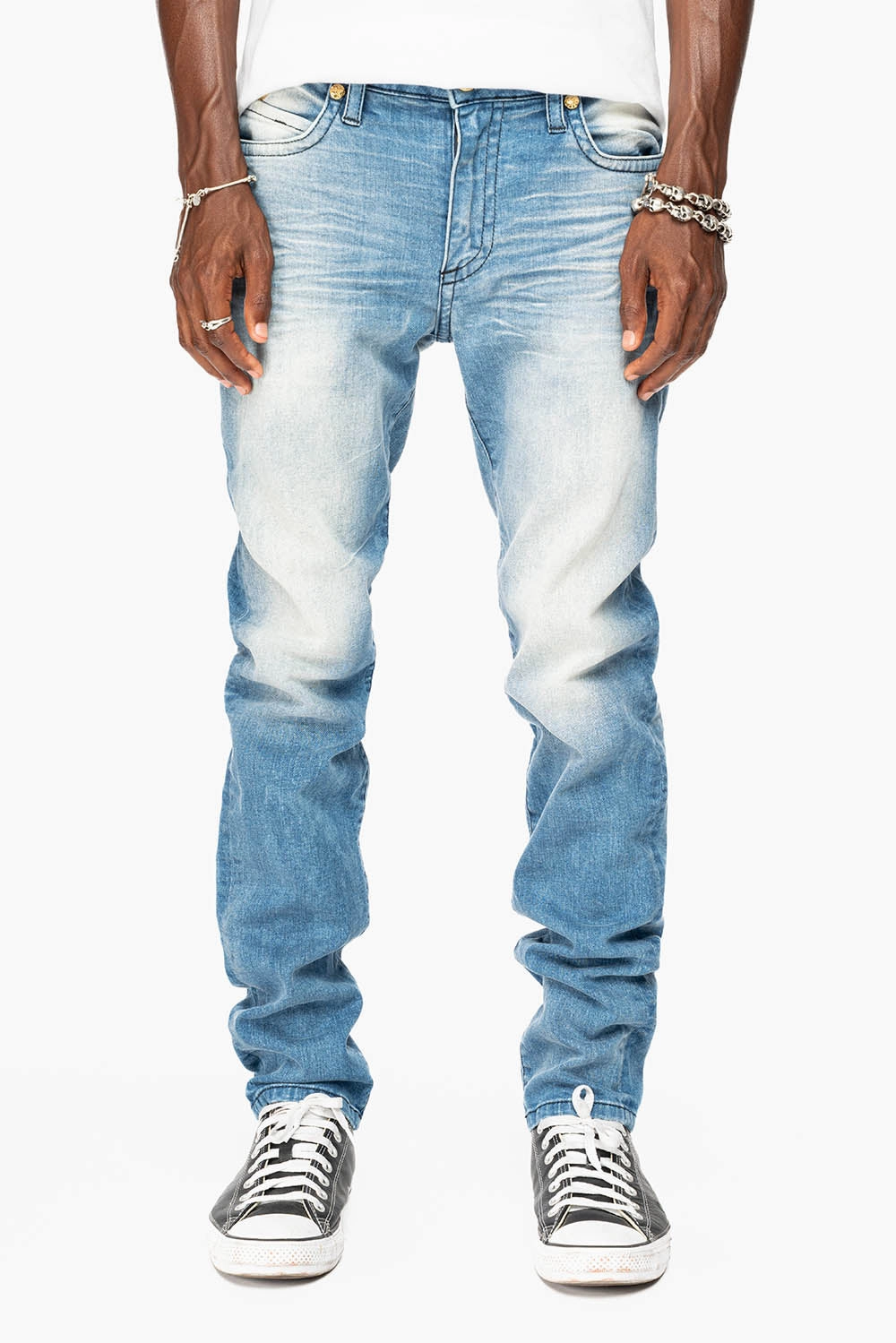 SKINNY JEAN IN BLUE 5D LIGHT WASH EMBELLISHED WITH AURUM CRYSTALS Function Ready Light Washed