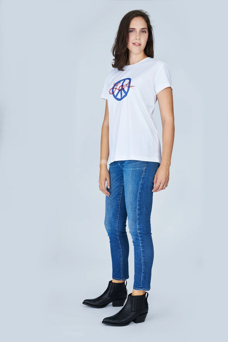 The Niki T-Shirt - Love Peace holiday season Active Comfort