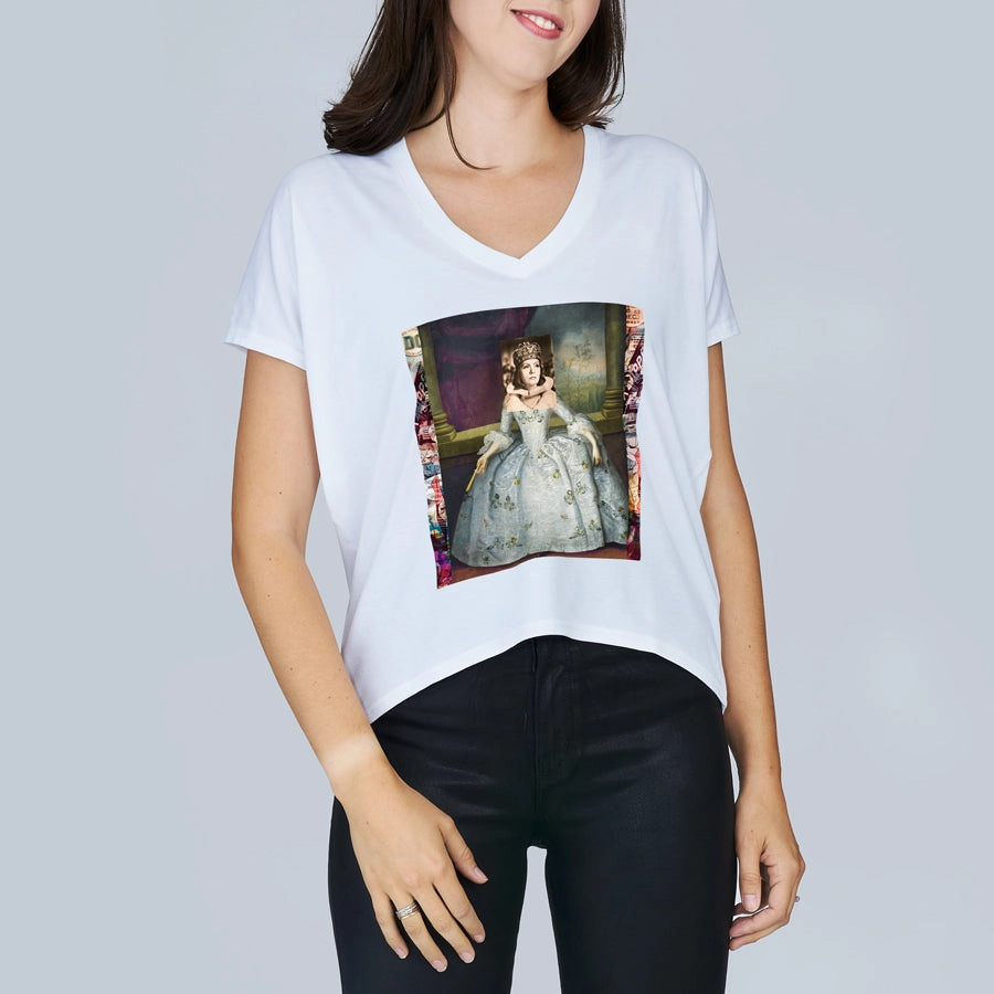 The Velvet T-Shirt - Greta Garbo Sleek Style