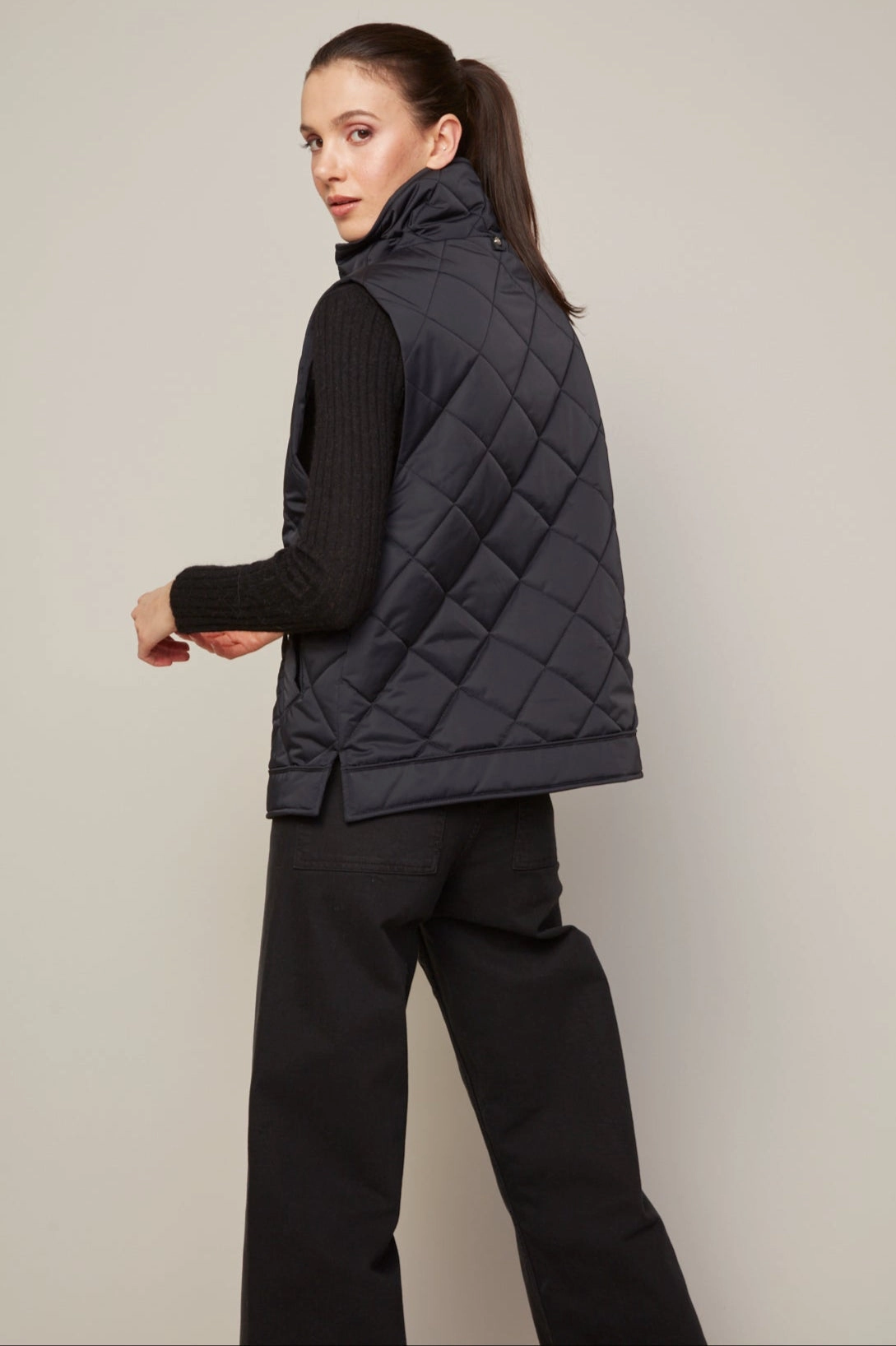 Brielle Quilted Sleeveless Funnel Neck Vest - Black Packable design