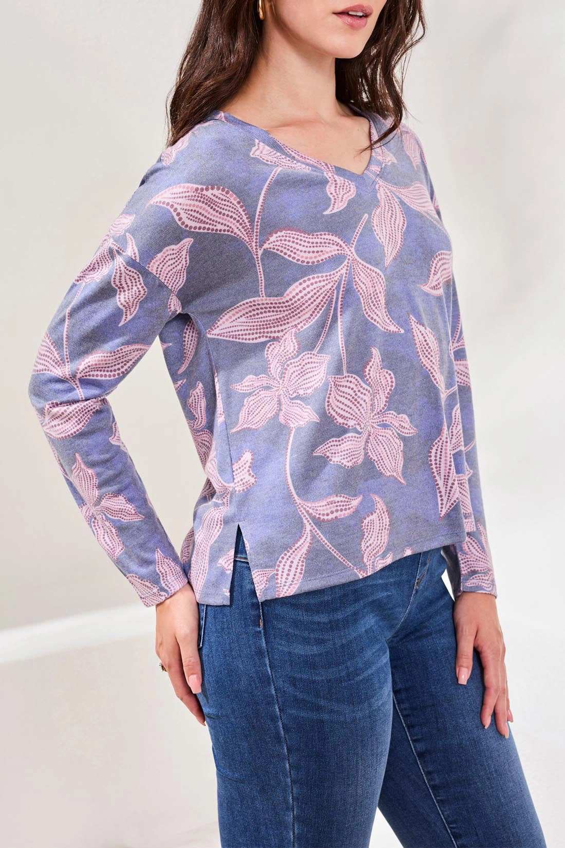 RollUpSleeves TaglessCollar Tribal Fuzzy Soft V-Neck Top- Multiple Prints