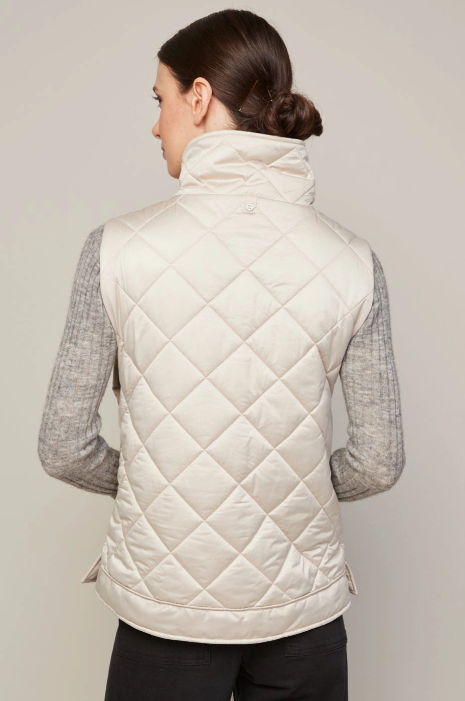Brielle Quilted Sleeveless Funnel Neck Vest - Birch Bonded Closure Mechanism