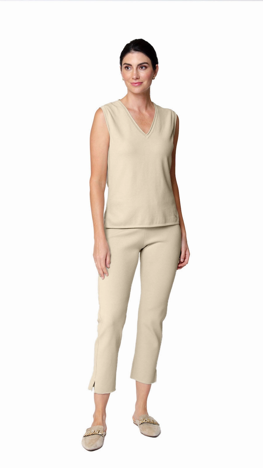 Victoria V-Neck Tank To - Warm Beige All-Day Wear Ultra Soft Interior
