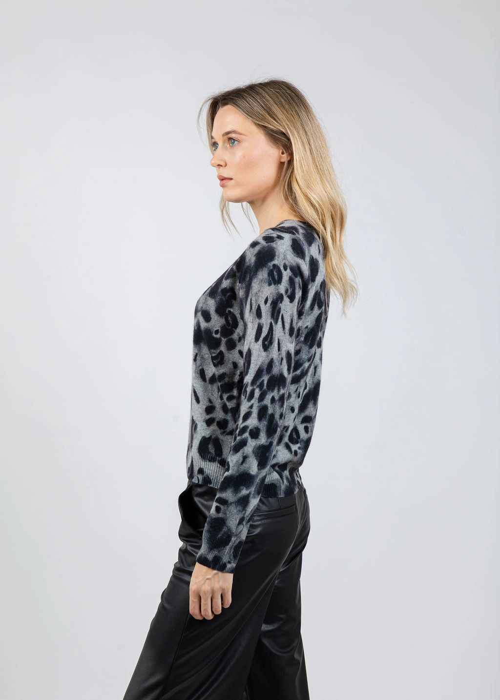 Chill Mode Watercolor Print Cheetah Crew Sweater - Grey Combo