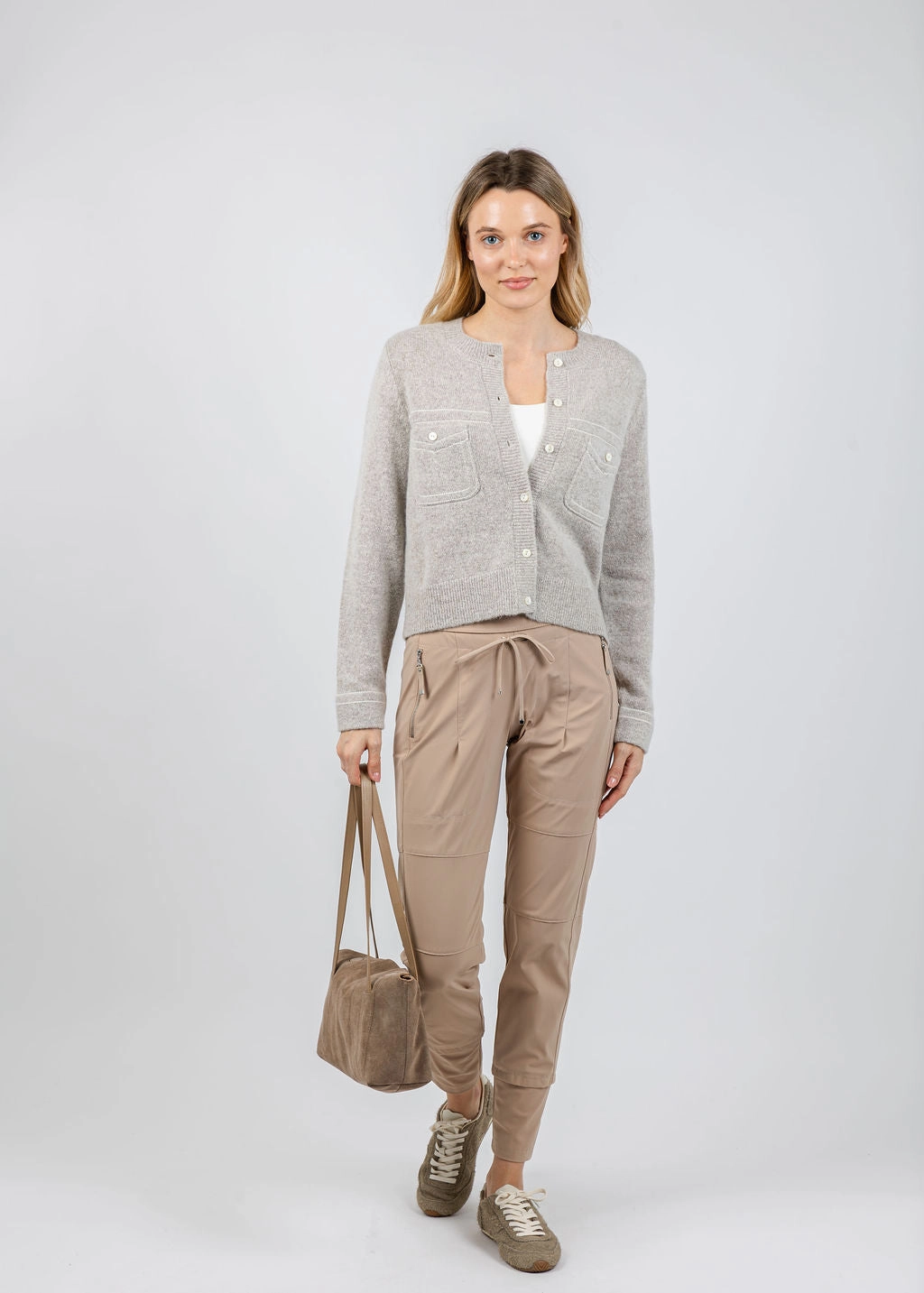 Wool/Cashmere Cardigan With Contrast Stitching - Hazel Light Fit